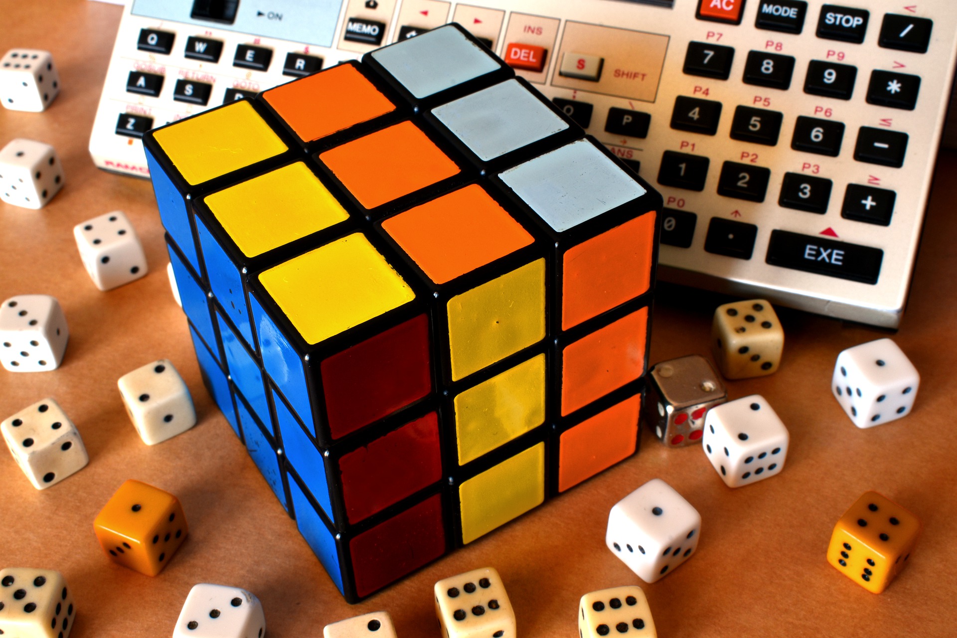 rubiks-cube-5017116_1920